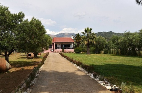 Skala Kallirachis Villa | Lovely Thassian Villa with large green Garden, beautiful Sea Views, only 20 m from a Sandy Beach!