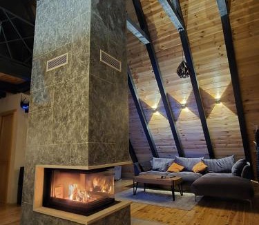 Savnik Ski Chalet | LUČA Light of Brezna