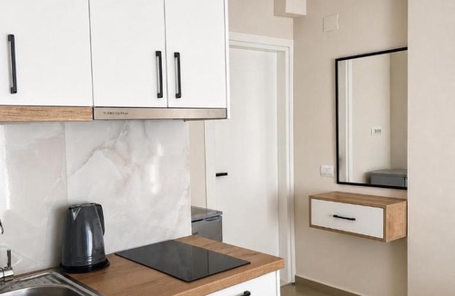 Lukove Apartment | Lukova Center Sunset Apartments