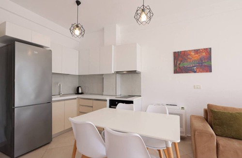 Ishem Apartment | Lura Apartment 07 in Plazhi San Pietro