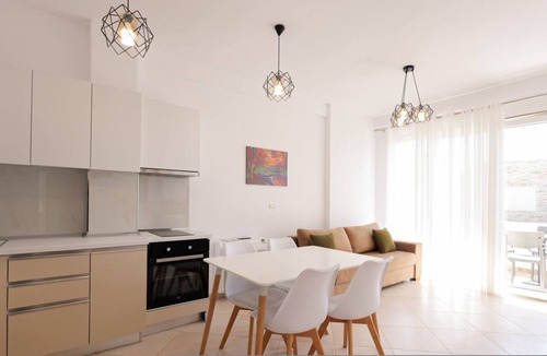 Ishem Apartment | Lura Apartment 07 in Plazhi San Pietro