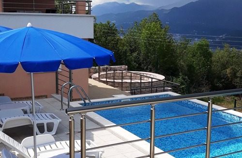 Klinci Apartment | Lustica Apartment with pool & amazing view