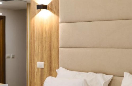 Dobra Voda Hotel | Lux Hotel M - Boutique Hotel & Restaurant