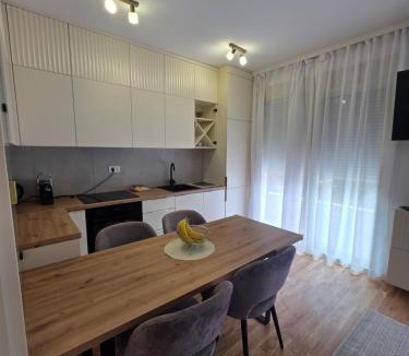 Tomicici Apartment | Lux T-residence & garage