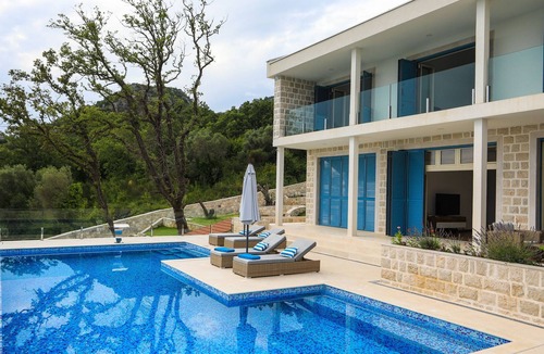 Kuljace Villa | Luxary villa in Montenegro