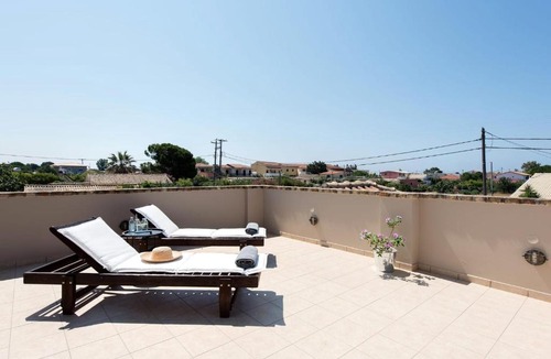 Ag. Georgios Villa | Luxurious Agios Georgios Villa Private Pool Villa Spyridoula
