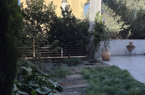 Marousi Villa | Luxurious, minimal design house with garden in the Maroussi district!