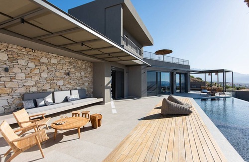 Kokkinon Khorion Villa | Luxurious Villa Kokoblue - With Heated Pool