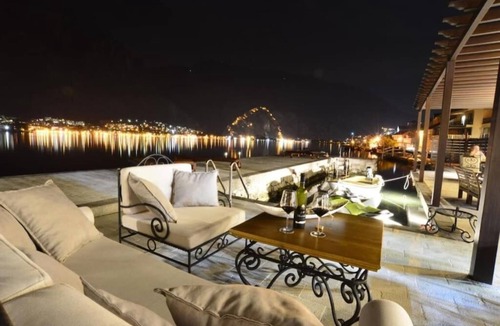 Kotor Villa | Luxurious Waterfront Three- Bedroom Villa in Muo