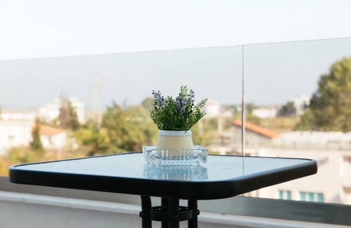Ulcinj Apartment | Luxury 1BD 1 BADH Apartment in Long Beach