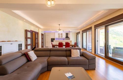 Skaljari Apartment | Luxury 3BR Panoramic Kotor Bay View Near Old Town