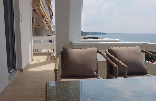 Kallikratia Apartment | Luxury apartment on the first line !