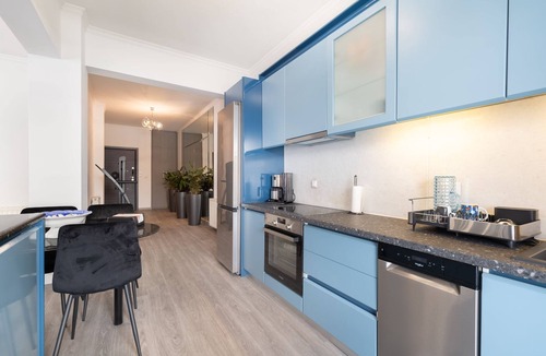 Petralona Villa | Luxury Apartment Next to Acropolis & Metro