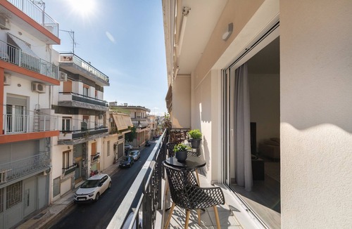 Petralona Villa | Luxury Apartment Next to Acropolis & Metro
