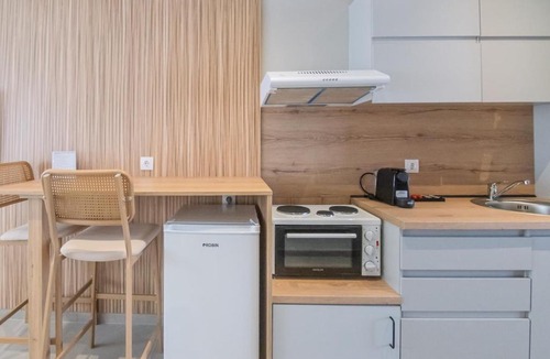Larissa Apartment | Luxury central apartment 6,3