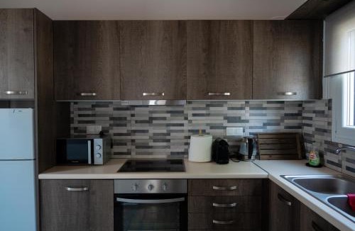 Merichas House | Luxury Central Beach House