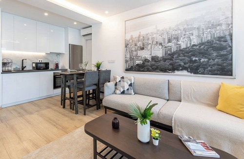 Kallithea Apartment | Luxury Home in Athens | Shared Pool & Gym by TT Luxury Homes