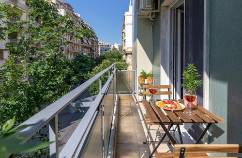 Mousio Apartment | Luxury Museum Apartment Athena