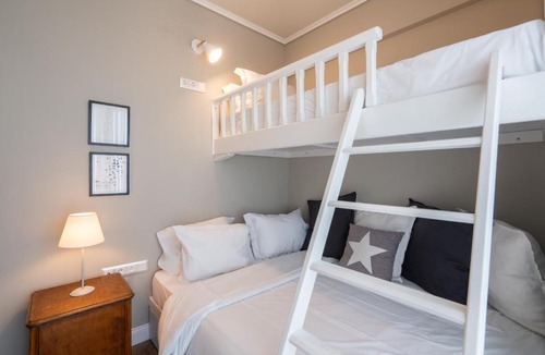 Petralona Apartment | Luxury Petralona Penthouse - Sleeps 7 -Near Metro