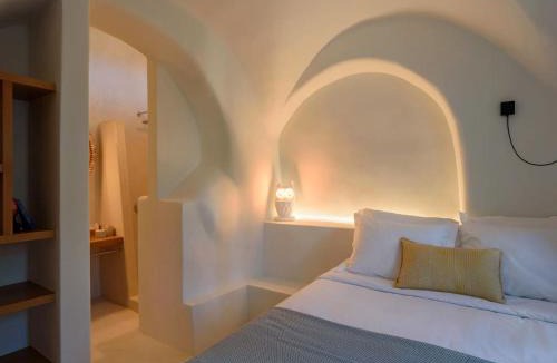 Episkopi Gonias Villa | Luxury Santorini Villa Potamos Luxury House 2 Bedrooms Private Pool