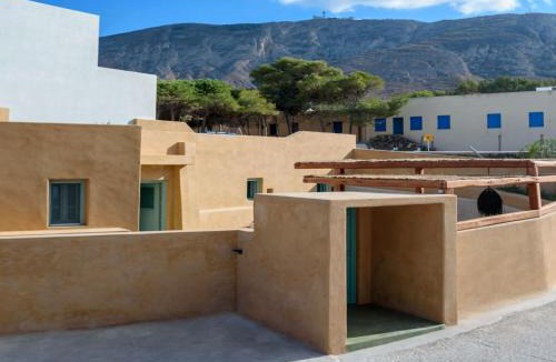 Episkopi Gonias Villa | Luxury Santorini Villa Potamos Luxury House 2 Bedrooms Private Pool