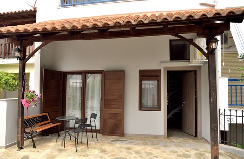Nea Potidaia House | luxury seaside apartment with loft