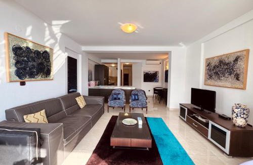 Rafajlovici Apartment | Luxury Sea View Apartment Rafailovići