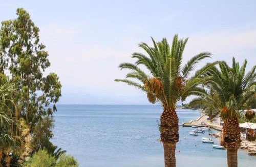 Loutraki-Agioi Theodoroi Apartment | Luxury Seaview Apartment Con Vista