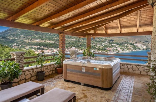 Agia Efimia Apartment | Luxury Stone Apartments