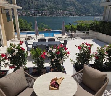Muo Apartment | Luxury Studio Apartment with Sea View & Heated Pool