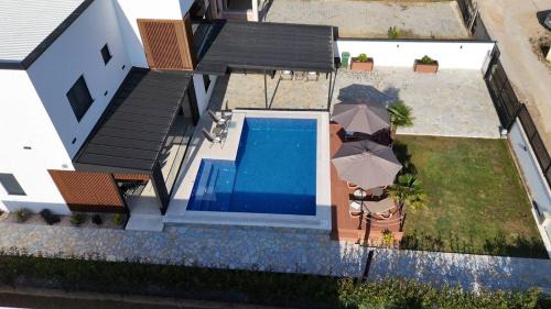 Bar Apartment | Luxury Villa Bar
