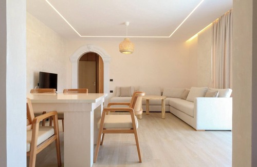 Ksamil Hotel | Luxury Villa Oasis