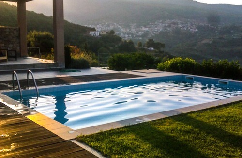 Agia Villa | Luxury villa, superb views and pool