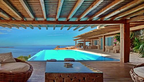 Mykonos Town Villa | M11 - Seaview Villa - Luxury Villa with pools & views