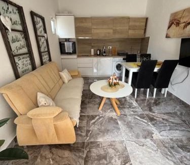 Tomicici Apartment | Macko, Apartmani