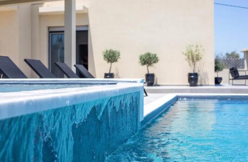 Kalithies Villa | Madi Villa