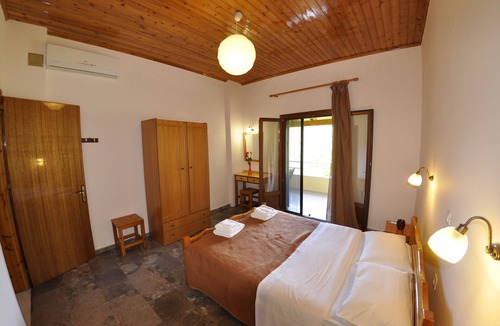 Agios Georgios Pagon Apartment | Magdalini Aps - Top floor (4 persons)