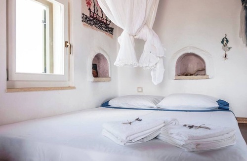 Polemarchi Apartment | MaGea-Thalassa,Top floor Cretan studio with views