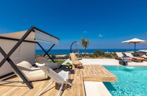 Atsipópoulon Villa | Mageia Exclusive Residence - Twin Villas & Sports Facilities by etouri