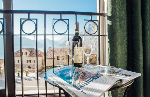 Ljuta Apartment | Magical View