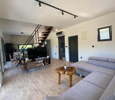 Seoca House | Maginja