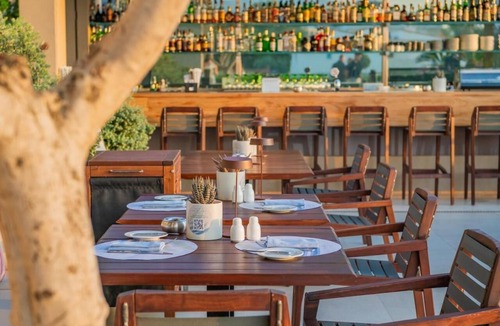 Vouliagmeni Apartment | Magnificent 1BR Suite with Balcony