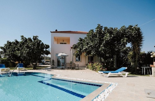Fanai Villa | Maia Villa
