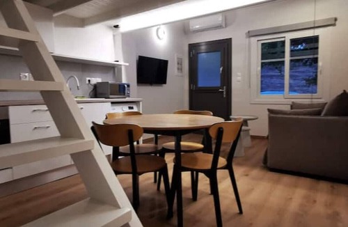 Ano Siros Apartment | Mairyren luxury apartment