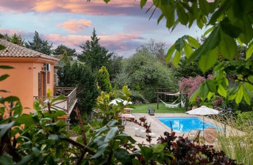 Marathon Villa | Maison Christine Villa