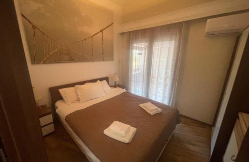 Palaio Tsifliki House | Maisonette 25m from the sea