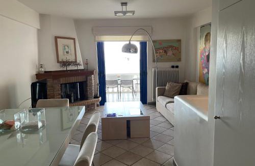 Melissi House | Maisonette by the sea