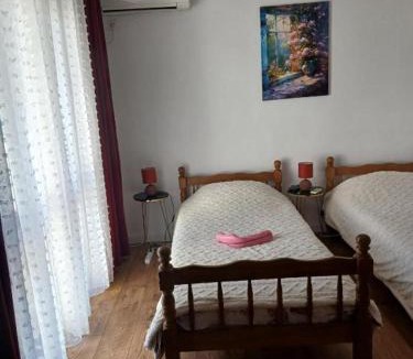 Trebesinj Apartment | Maja Apartman