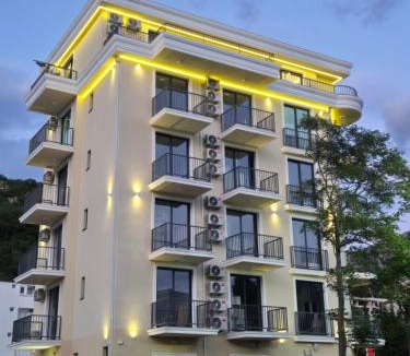 Canj Apartment | Majestic Bay
