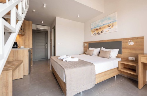 Kallithea Hotel | Maltepe Luxury Accommodation